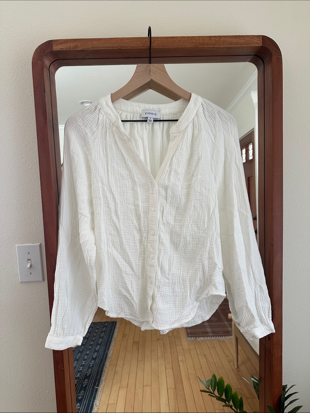 EVEREVE White Cotton Gauze Blouse Long Sleeve Button Front Split Neck Womens S